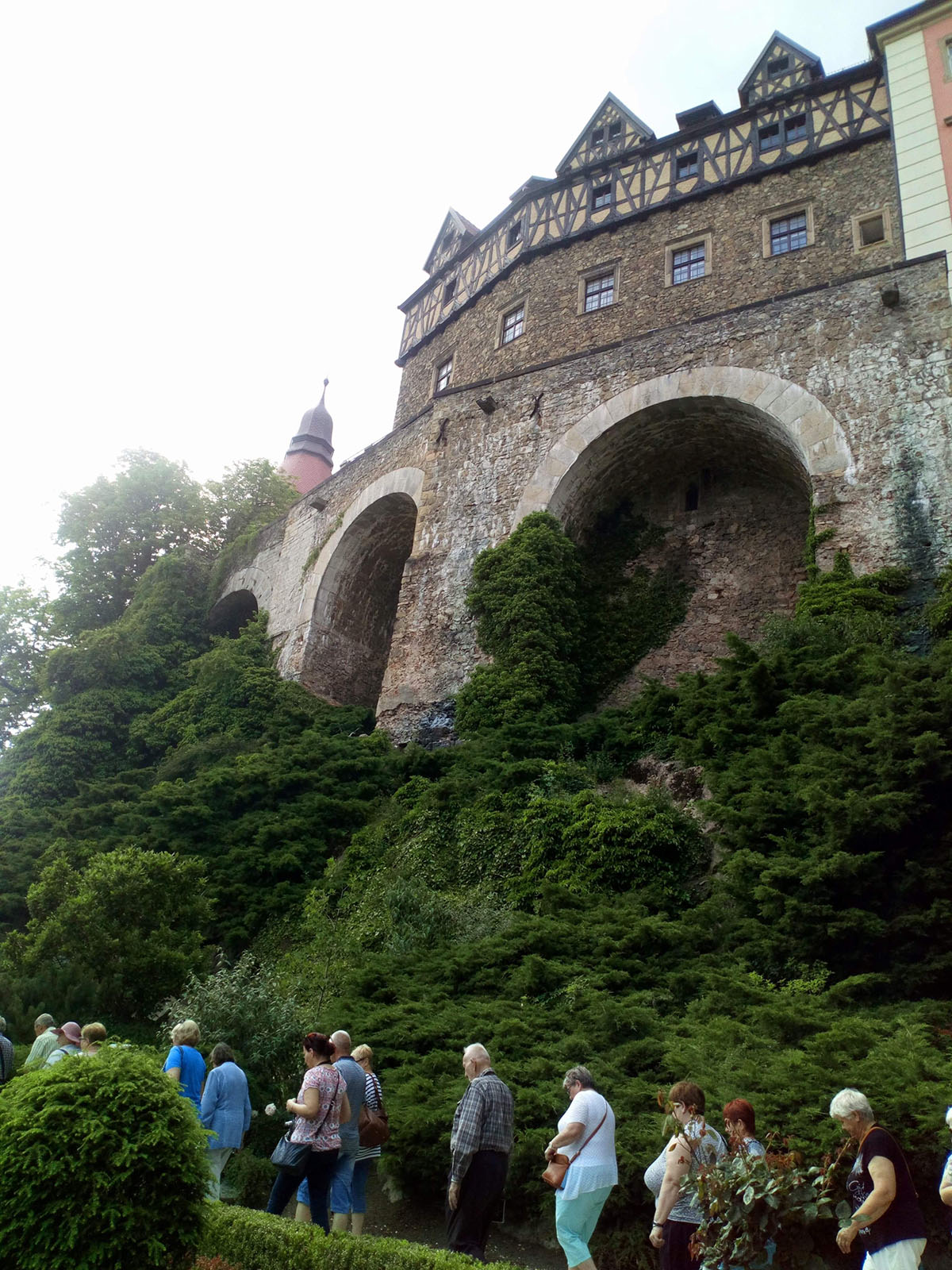 Wycieczka seniorów do Świdnicy i Książa